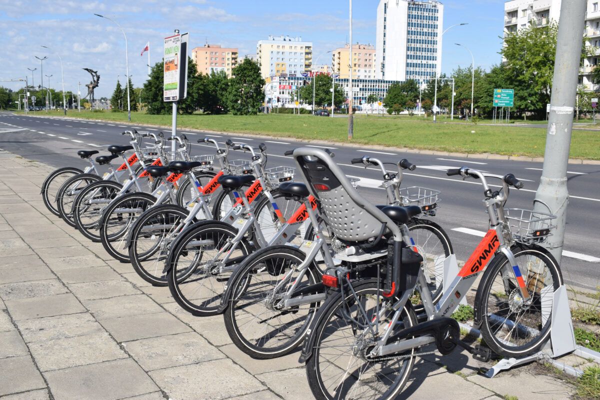zdjęcie rowerów miejskich