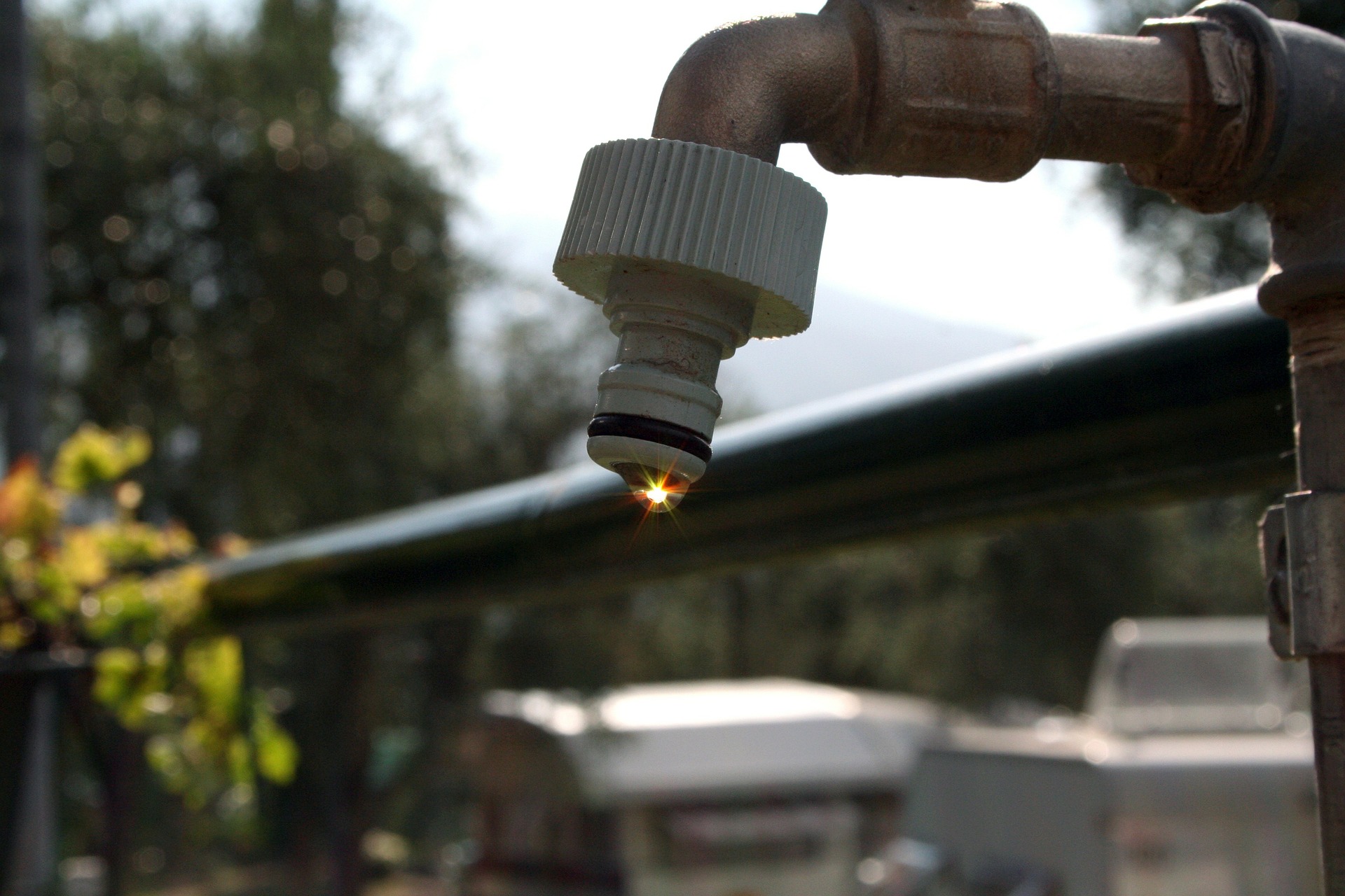 Awaria sieci przyczyną braku dostaw wody w Rozwadowie